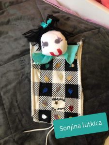 Anina online Holi Kids lutkica